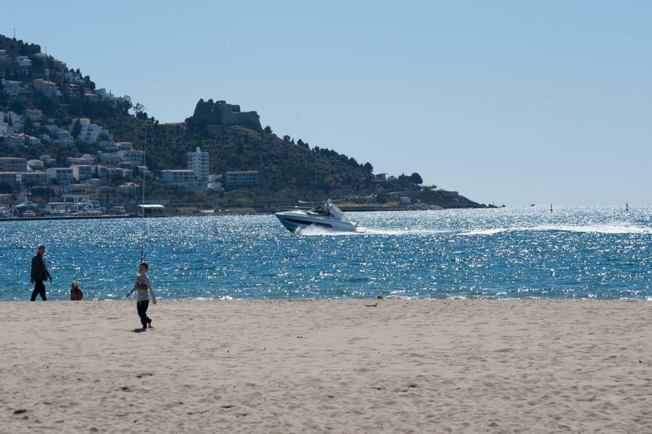 Apartamento A Pie De Playa, Climatizado Y Parking Roses Kültér fotó